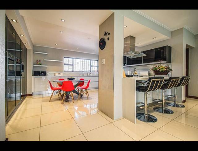 5 BEDROOM HOUSE FOR SALE IN TERENURE